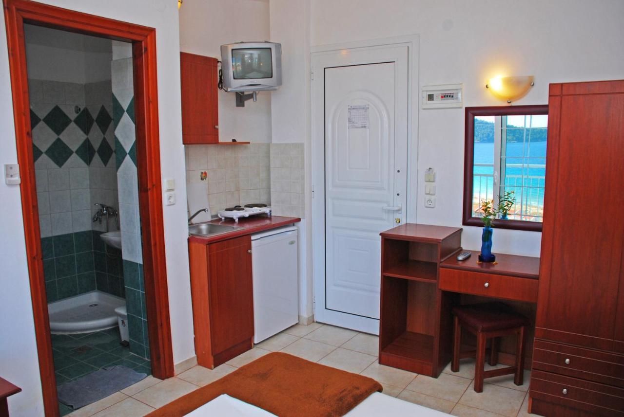 Hotel Emerald Chrysi Ammoudia Bilik gambar